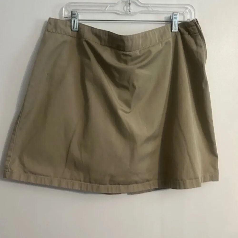 Land's End Khaki side zip skort, size 18